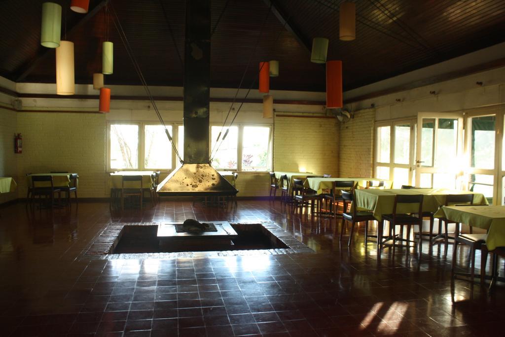 Sihostel Сан-Игнасио Экстерьер фото
